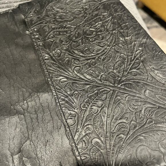 Harley Davidson Christmas Stocking Black Leather Silver Logo Tooled Cuff READ - Picture 13 of 13